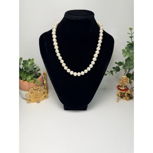 Freshwater Pearl Necklace Classic Hand Knotted Elegant Vintage 10k Claps 17" - Picture 3 of 8